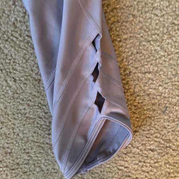 Under Armour HeatGear Compression Leggings in Lavender - Picture 4 of 4